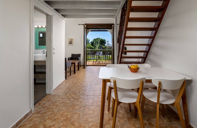 Cozy & comfortable sea view apartment, Eleftheria