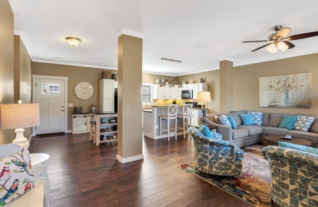 Cozy Comfy Fairview Cottage