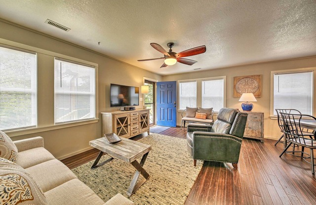 Cozy Cottage < 2 Mi to Cape Hatteras Nat’l Shore!