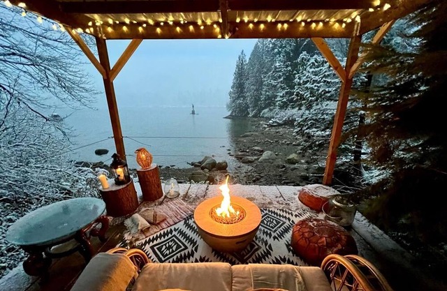 Cozy Cottage w. Ping Pong Table