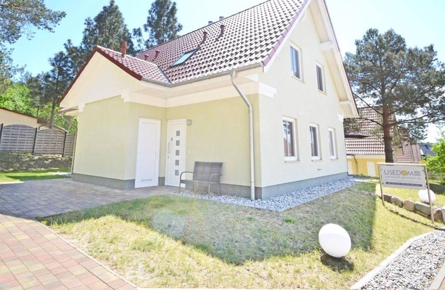 Cozy DHH for 5 people with fireplace and sauna / WiFi, parking space, WaMA - forest settlement