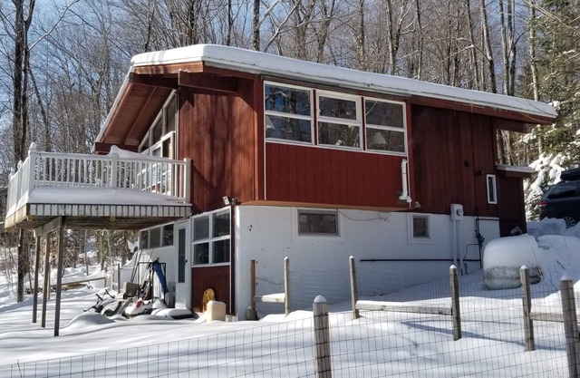 Cozy Dog-Friendly Family Home with Clubhouse Amenities