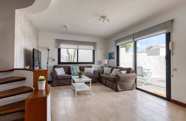 Cozy 3 bedroom detached house near San Agustin