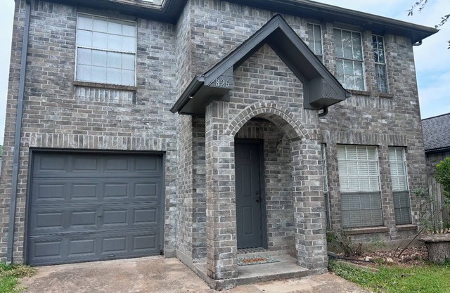 Cozy family home in Pasadena Tx