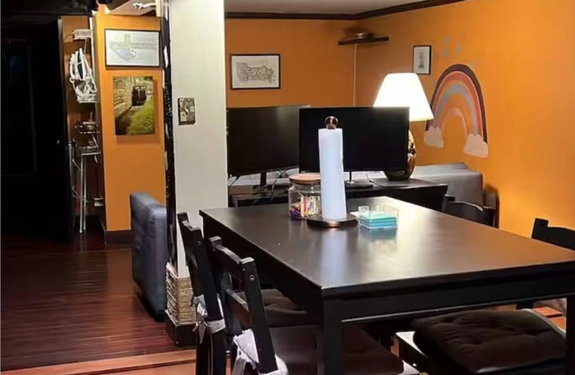 Cozy family suite pets WLKM near Zoo UDC Hillwood