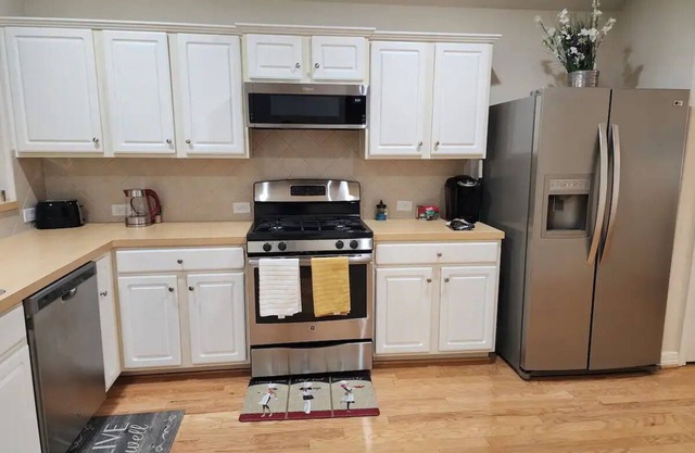 Cozy Glen Abbey retreat-sleeps-6