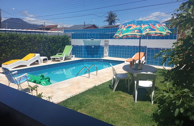 COZY GROUND FLOOR HOUSE 100M FROM THE BEACH.