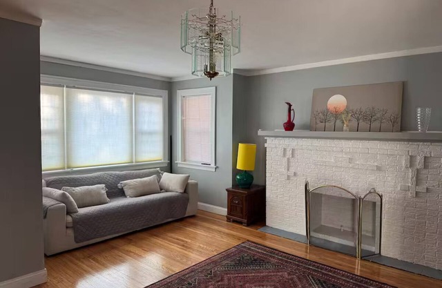 Cozy home,First floor, 5 min from midway airport