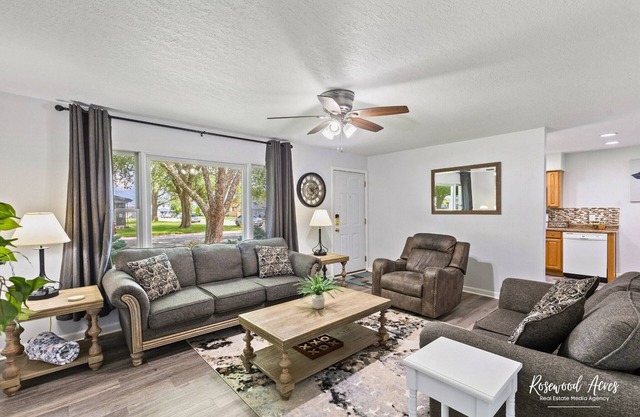 Cozy Home In Bourbonnais-2 king beds close to O.N.U.