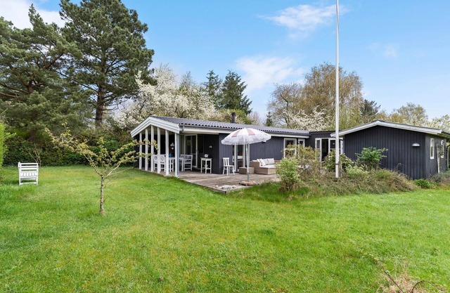 Cozy home in Føllenslev with WiFi