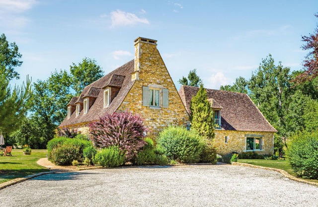 Cozy home in La Cassagne