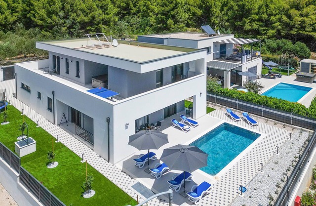 Cozy home in Orebic with sauna