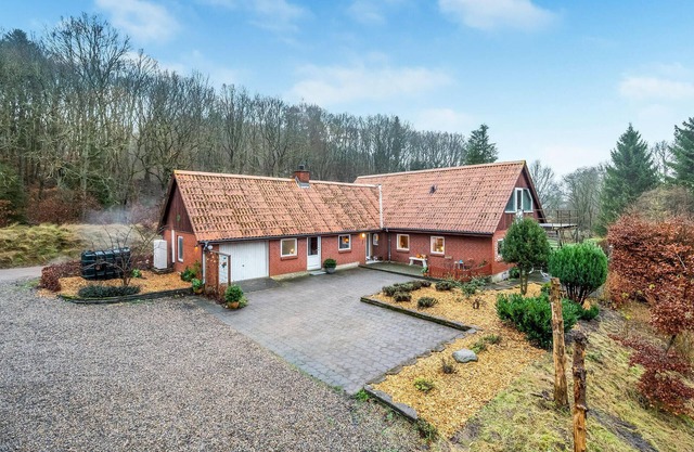 Cozy home in Silkeborg with kitchen