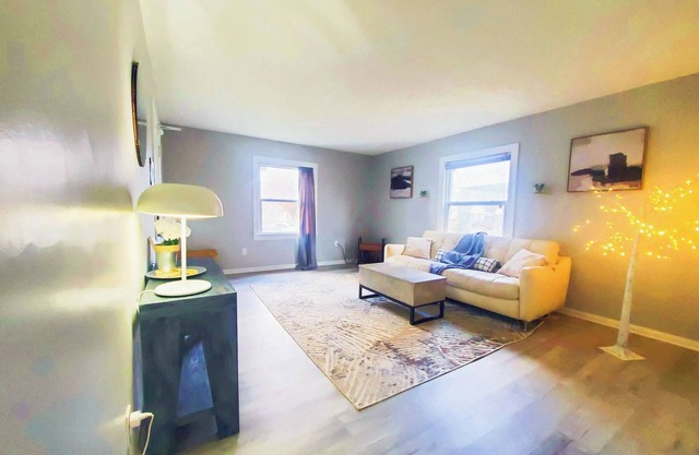 Cozy Home K Bed@Central Louisville