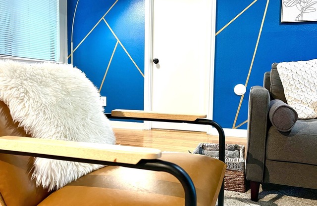 Cozy Home☼Seton+St Davids Medical☼WIFI☼Work Friendly☼Long Stays