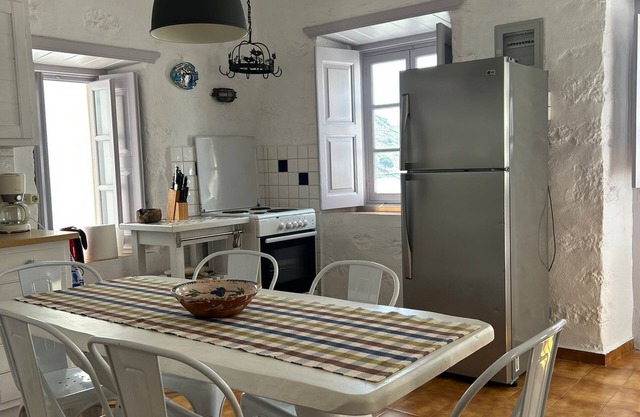 Cozy house close to the beach