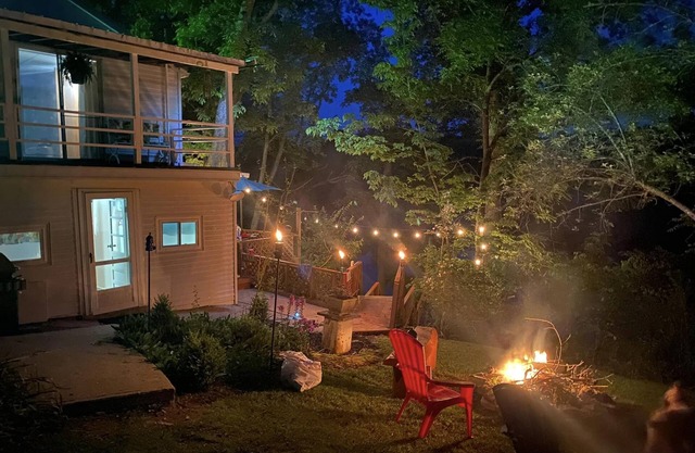 Cozy Lakefront Cottage 30 min from Ark Encounter