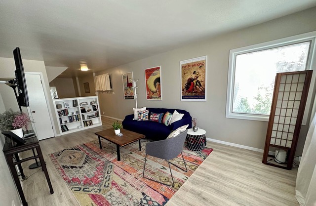 Cozy & Large Studio in Central San Francisco neighborhood