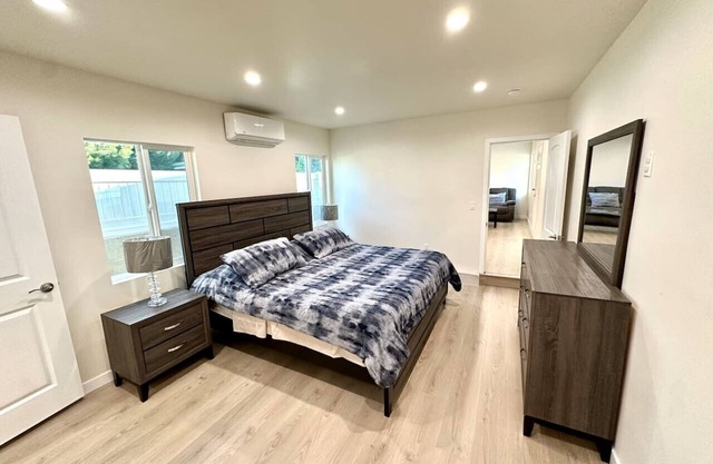 Cozy Modern 1-Bedroom Getaway