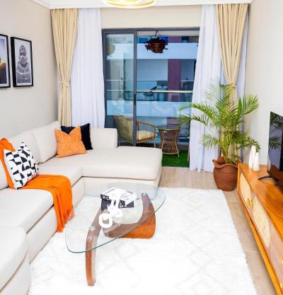 Cozy Modern One BedrooApt Balcony