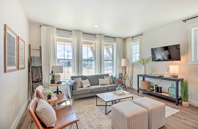 Cozy Montana Retreat w/Patio: Near Parks!