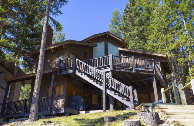 Cozy Mountainside Duplex