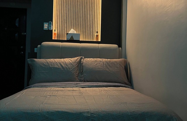 Cozy Oppa’s Studio Near Sm uptown Familia Apartment at bamboolane cagayan de oro