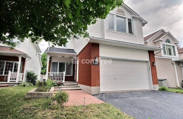 Cozy & Peaceful 5 Bedroom House in Orleans, Ottawa