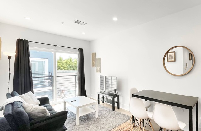 Cozy Petworth Stay with Balcony & Courtyard View