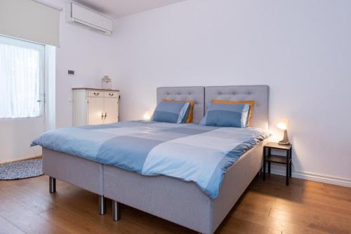 Cozy place l Perfect Location l Easy Self Check-In