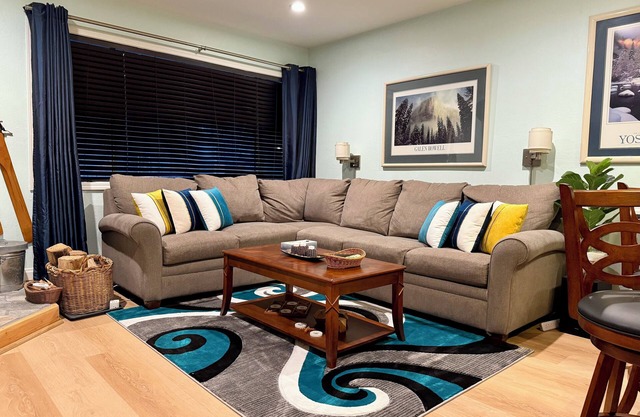 Cozy/Relaxing Retreat in the 💖 of Mammoth, near 🏔⛷❄️🏌️🏊‍♀️🌊