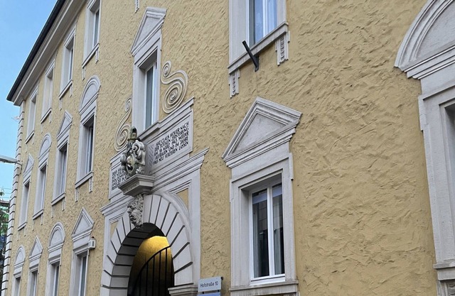 Cozy Residence Apartment in Historical Building