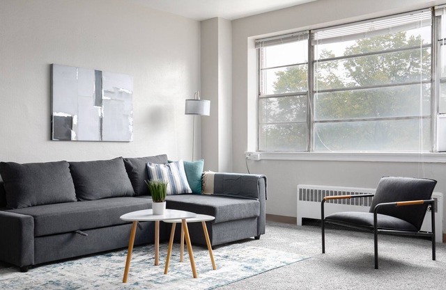 Cozy Retreat♛near UAB♛Fast Wifi✓Remote Work Space✓