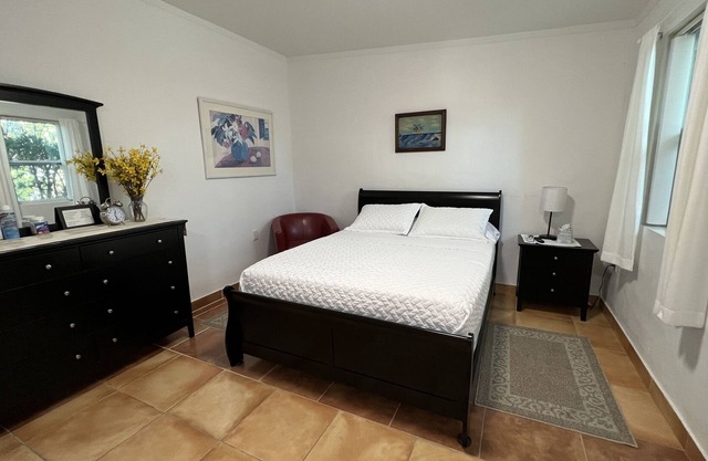 Cozy Room A
