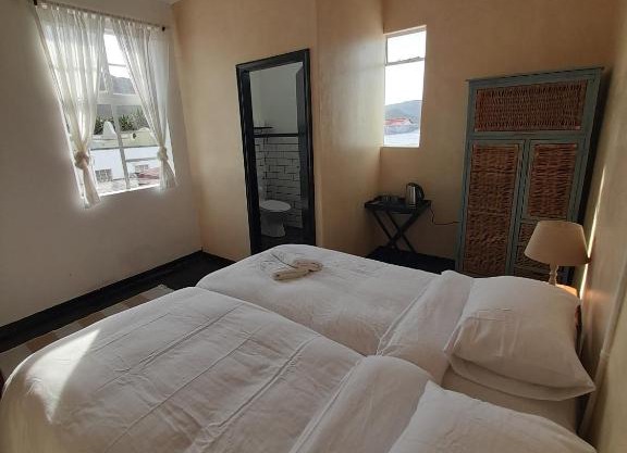 Cozy room in the Heart of Simon's Town