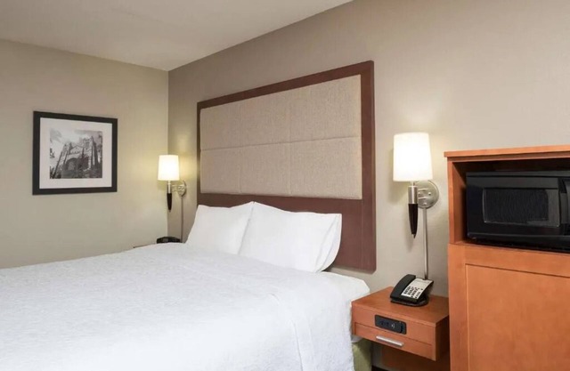 Cozy Room w/Free Hot Breakfast & Heated Indoor Pool - Ideal for UM Visits