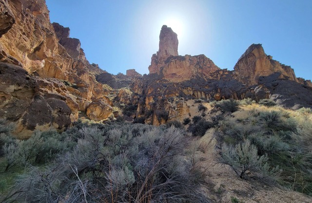 Cozy RV1 with WiFi and AC near Owyhee Reservoir, Leslie's gulch, Three Forks.