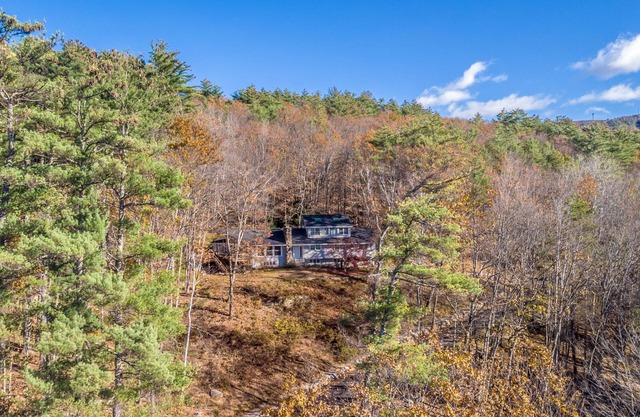 Cozy Ski Retreat near Cranmore /6BR+4Bath