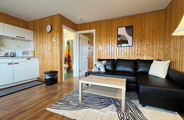 Cozy spacious chalet, On Cabot trail, 8min to Baddeck | Unit 4 @ The Great Cabot