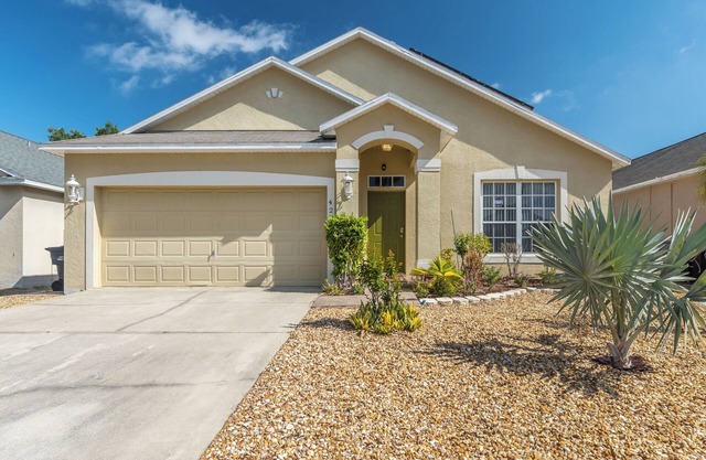 Cozy spacious home near Disney World