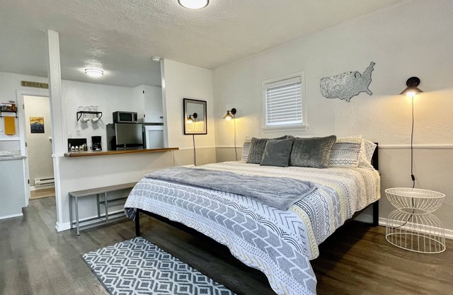 Cozy Studio Cottage - Downtown Twin Falls