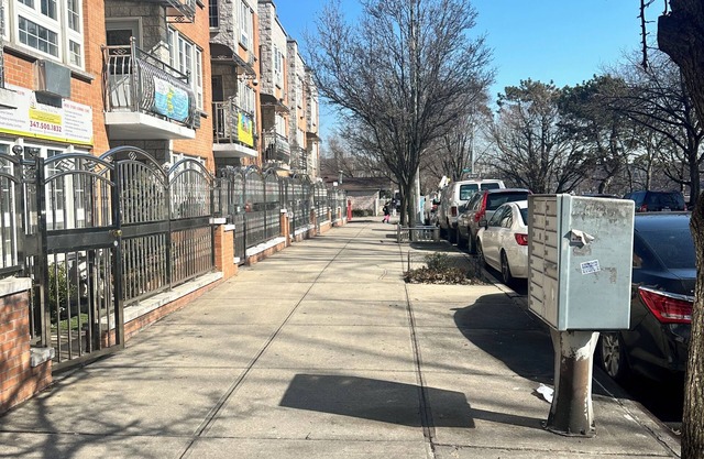 Cozy studio in lovely The Bronx with WiFi, AC