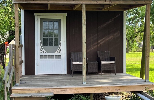 Cozy studio in perfect Crosby with AC