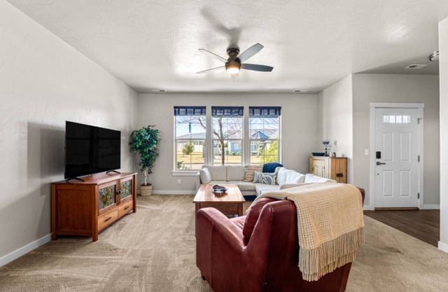 Cozy & Stylish Meridian Stay