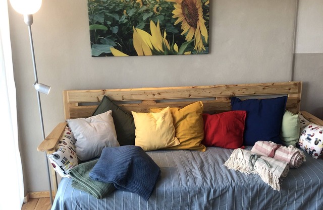 Cozy, sustainable cottage & garden, sauna & 2 terraces, (* DTV)