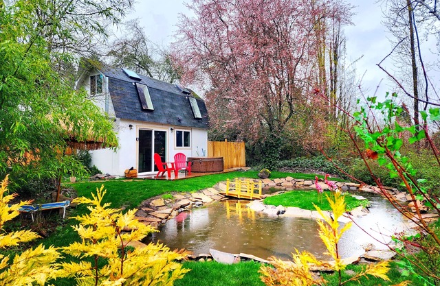 Cozy Tiny House Retreat – Nature, Privacy & Hot Tub
