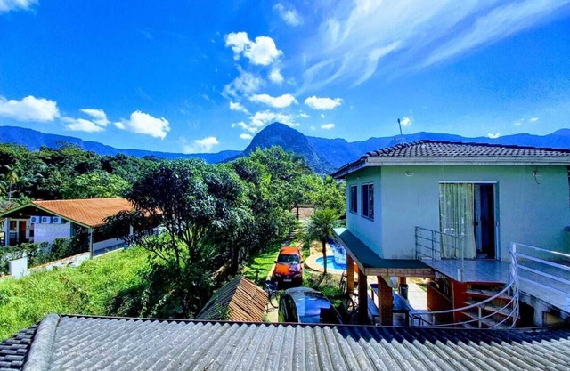 Cozy townhouse/Beachfront Condominium - Heated Pool and Wifi + Air conditioning.