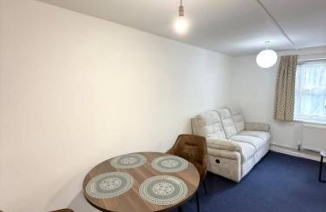 Cozy Triple Room with Modern Shower