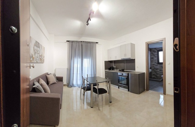 Cozy urban apartment 50 sqm stylish apartment in the center of Trikala w/parking