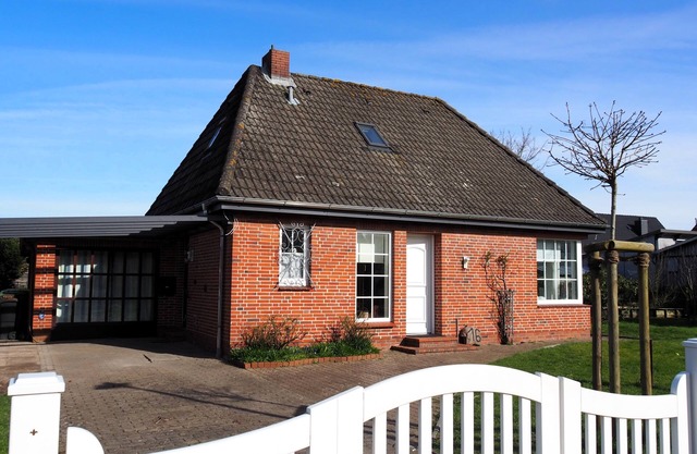 Cozy vacation home, 2-5 persons, garden and terrace, dogs welcome